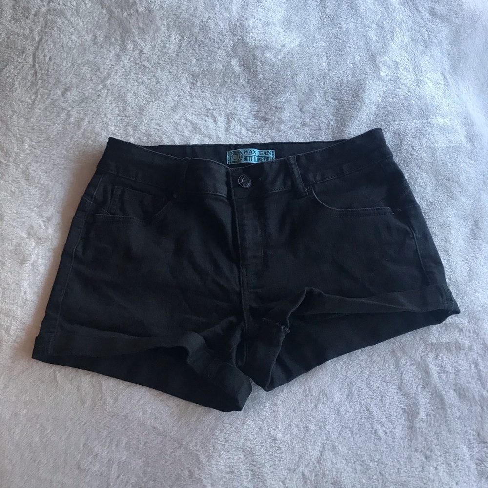 Black High Rise Shorts ⭐️